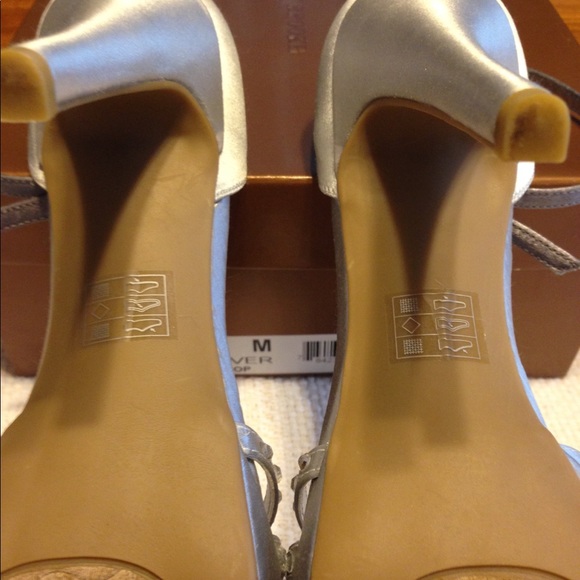 Audrey Brooke - Picture 3 of 5